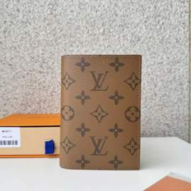 Picture of Louis Vuitton Wallets _SKUfw200540427fw